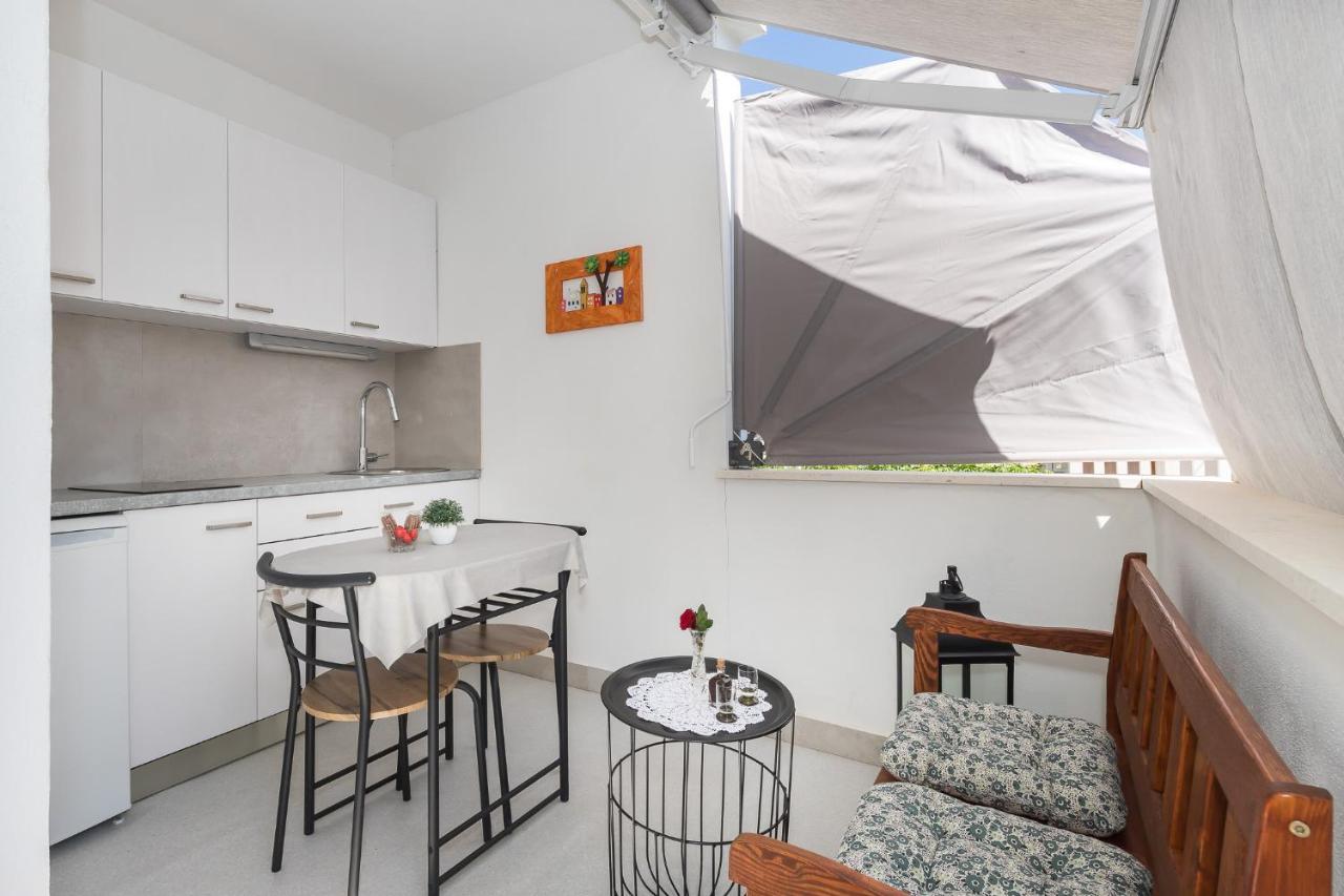 Apartment M&J Supetar Ngoại thất bức ảnh