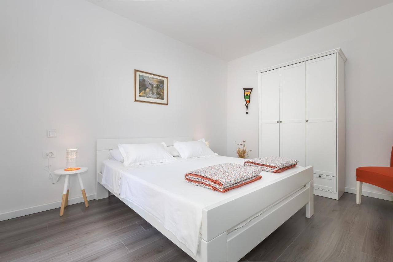Apartment M&J Supetar Ngoại thất bức ảnh