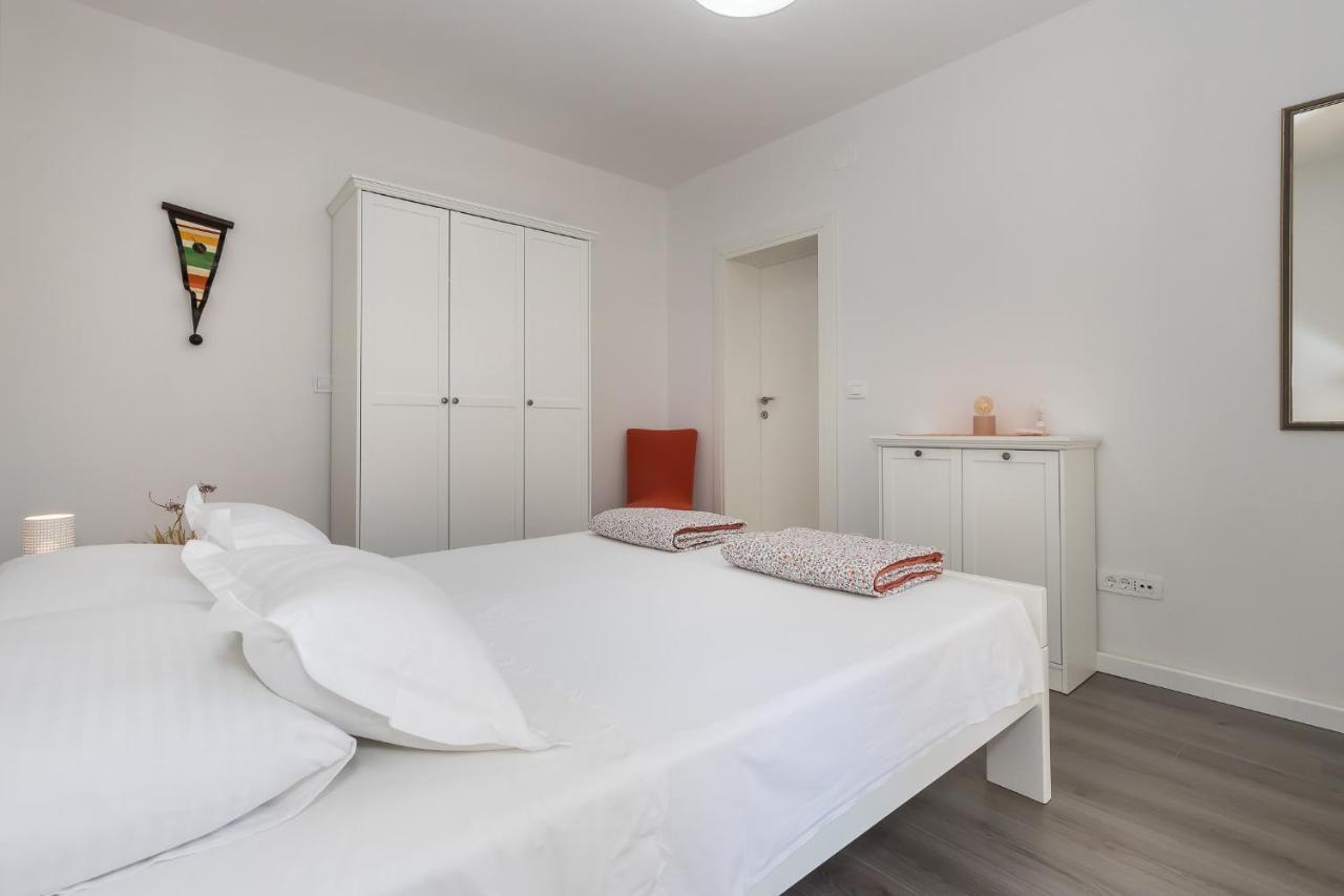 Apartment M&J Supetar Ngoại thất bức ảnh