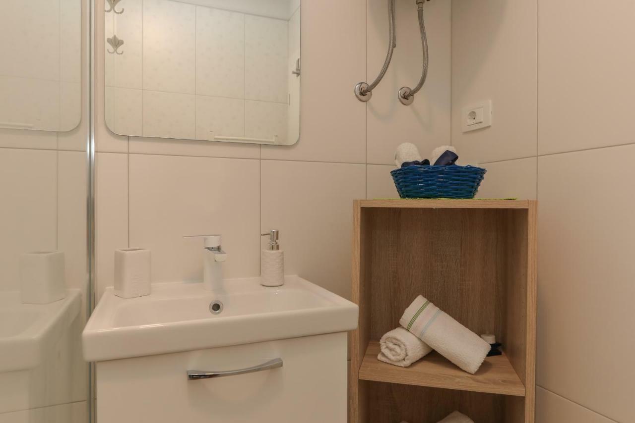 Apartment M&J Supetar Ngoại thất bức ảnh
