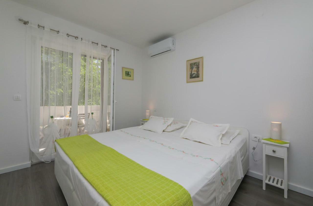 Apartment M&J Supetar Ngoại thất bức ảnh